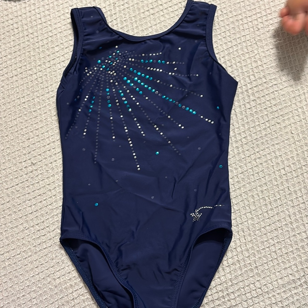 Destira size youth medium